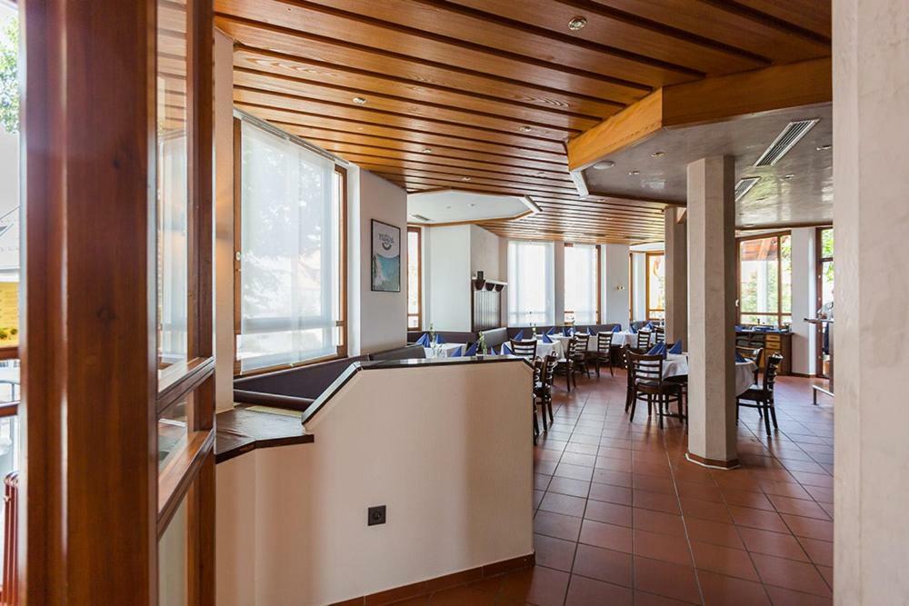 Ristorante Mare Blu Hotel Bisingen Eksteriør billede